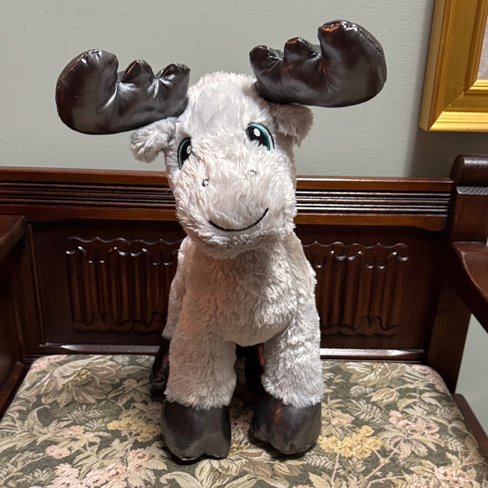 Build-A-Bear Plush Gray Gust Moose.